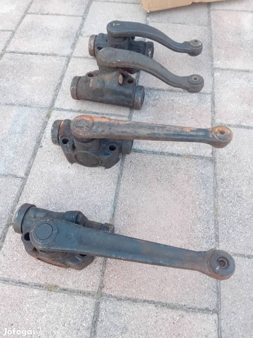 Uaz eredeti karos lengéscsillapító
