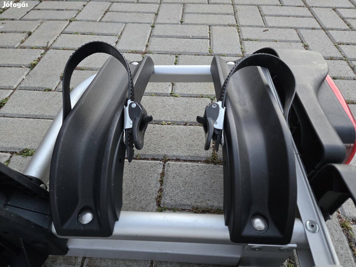 Uebler E-bike kerékpárszállító kerékpártartó Audi Thule 90