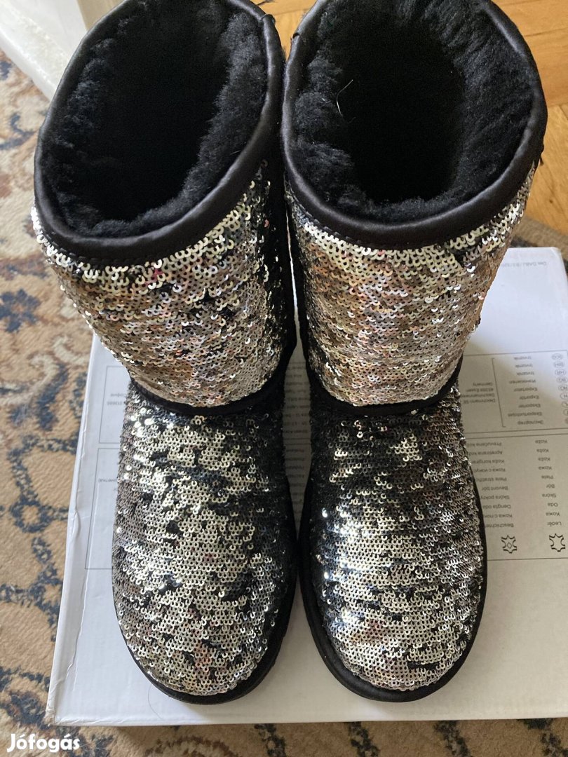 Ugg Glitter Classic Short csizma 37 