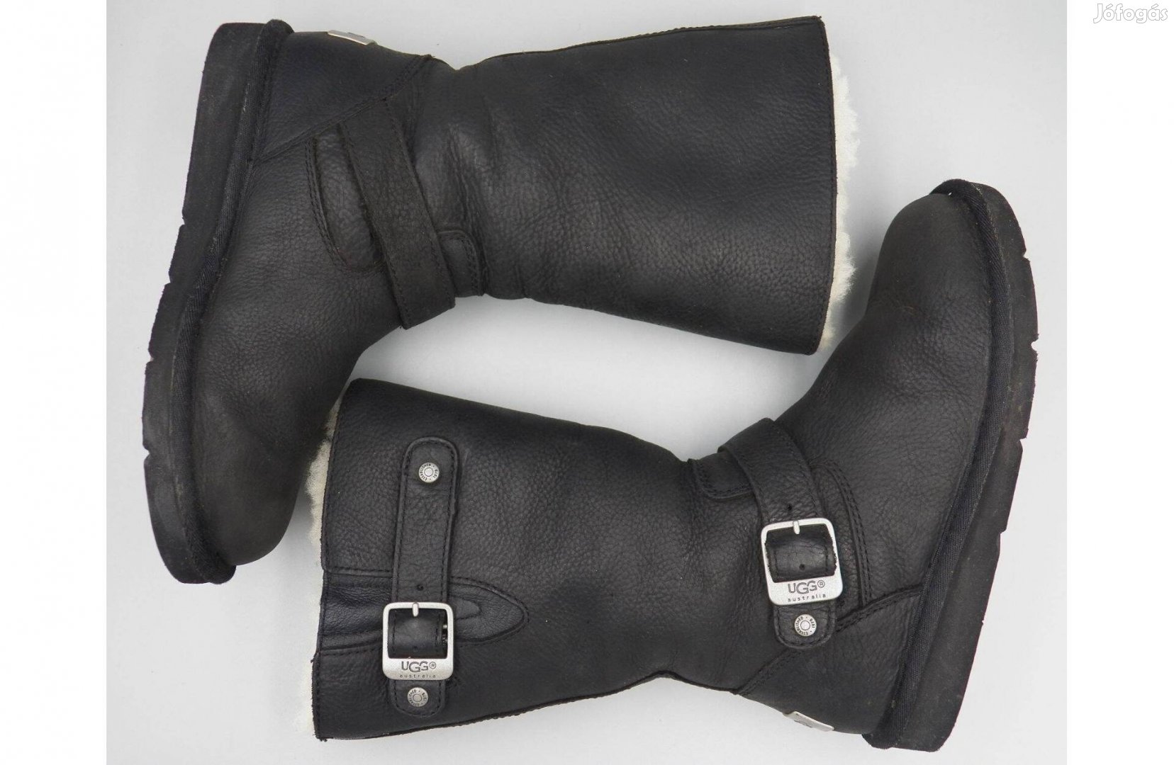 Ugg Kensington gyapjúbéléses bőr csizma, 37 -es