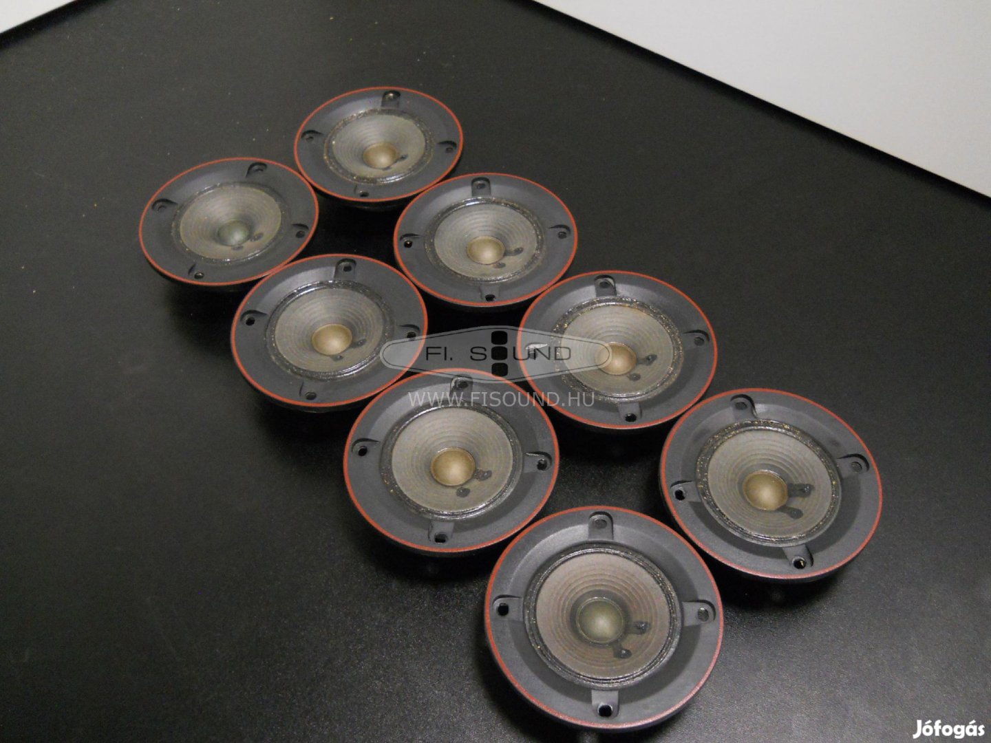 Uher LPM 100-95FP ,50W,8ohm, 10cm-s középsugárzó pár,4db rendelhető