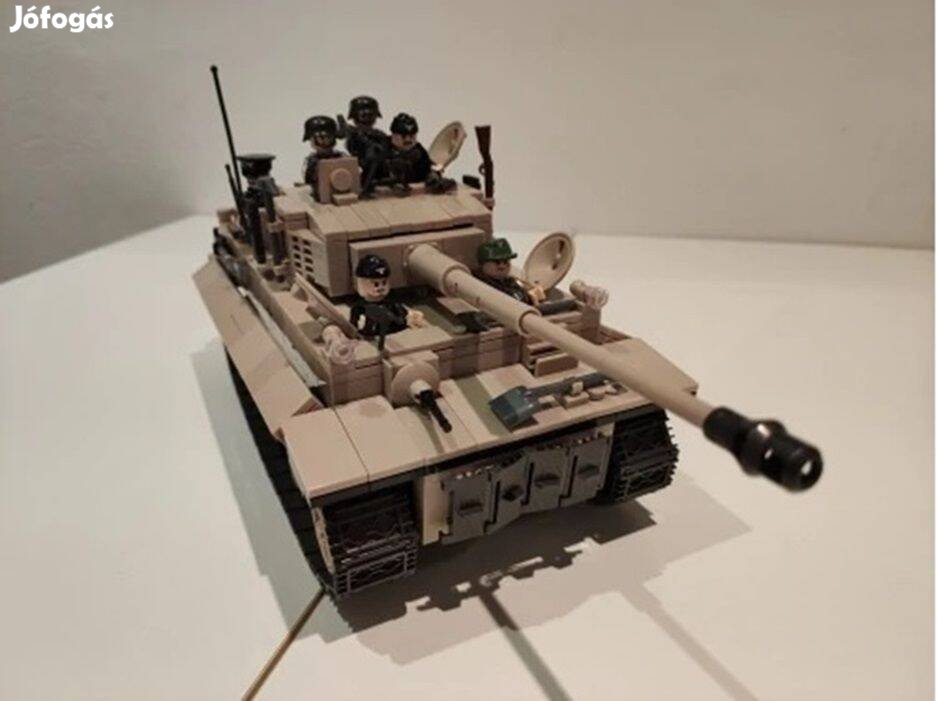 Új 1018 db. Híres kocka kompatibilis WWII. Tiger 131 Tank + 6fő - 35cm