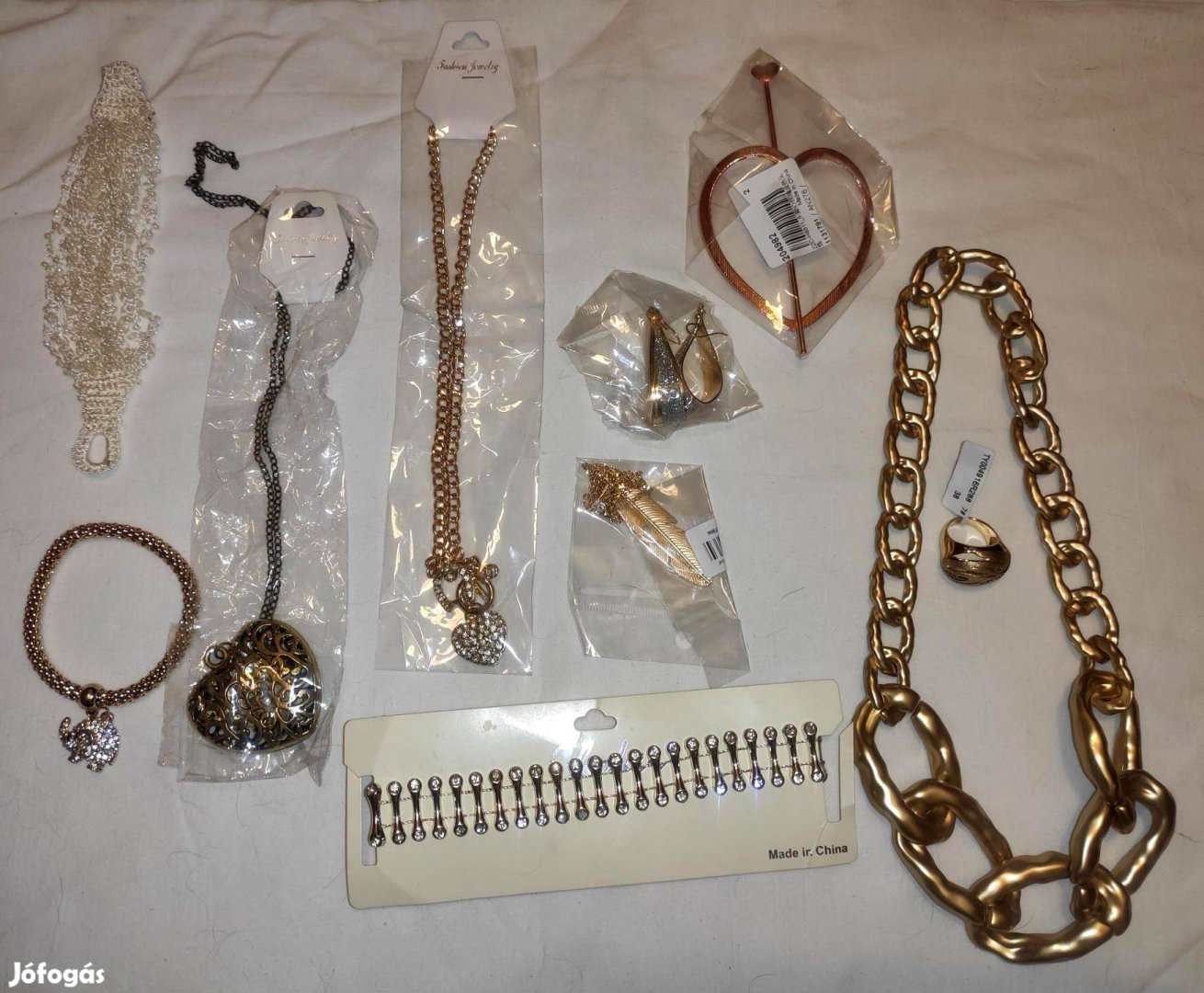 Új 10 darabos ékszer csomag - arany II (karkötő, nyaklánc, gyűrű)