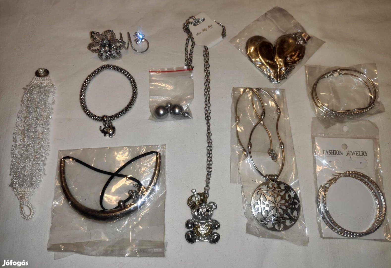 Új 10 darabos ékszer csomag - ezüst (karkötő, nyaklánc, fülbevaló)