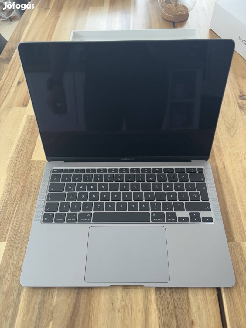 Új 13" M1 Macbook Air