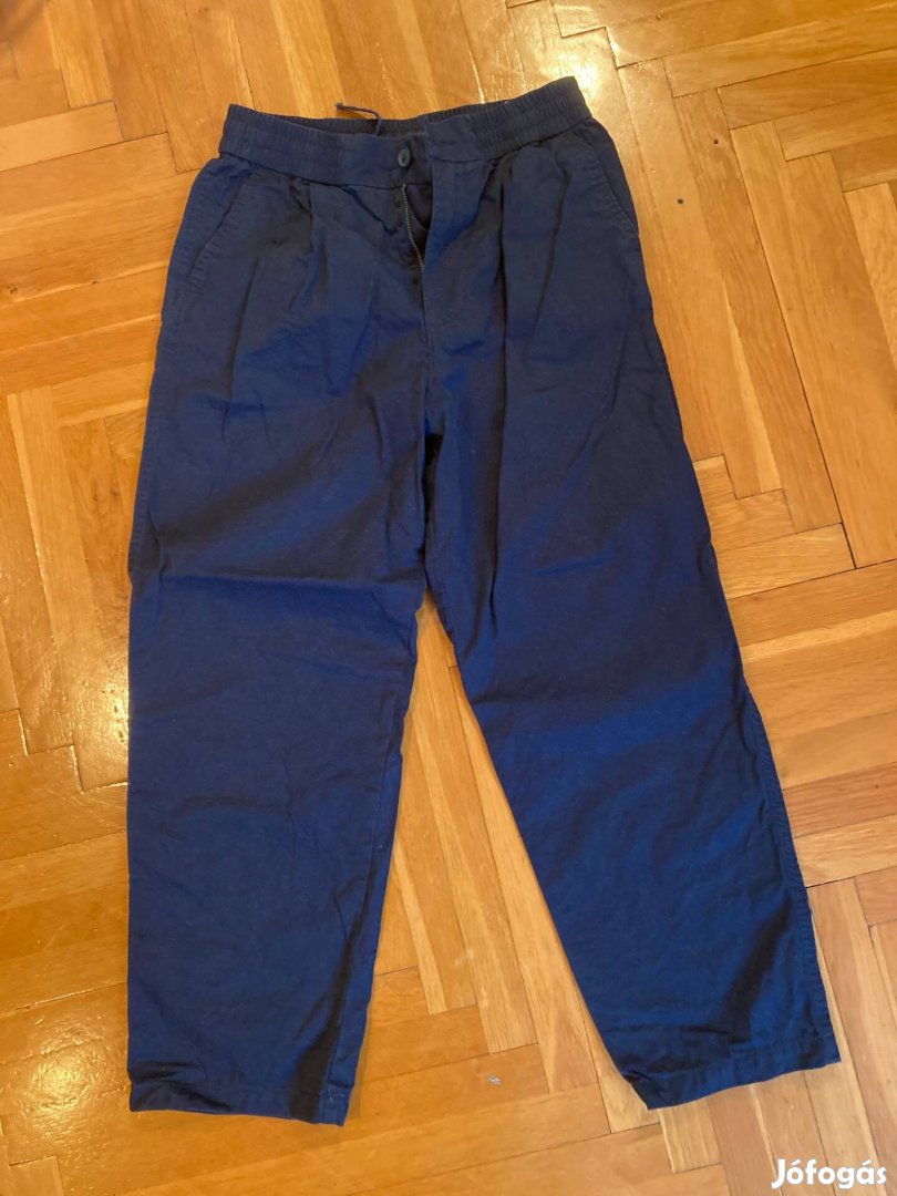 Új 146-os HM sötétkék akár ünneplő nadrág 3000.-