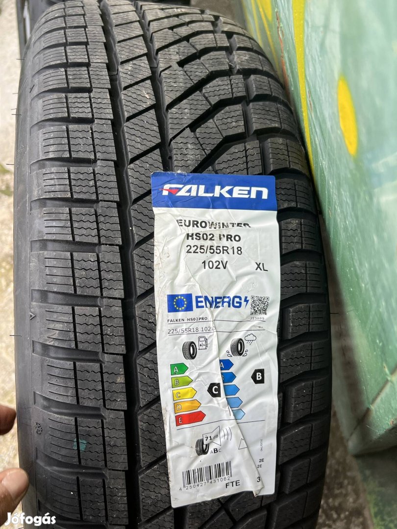 Új 18 Jeep Compass Alufelni új 225 55 18 Teligumi 5x110