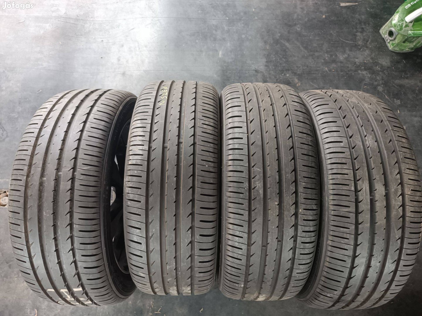 Új 18" 215/50 R 18 Toyo Proxes R 52 nyári gumi eladó!