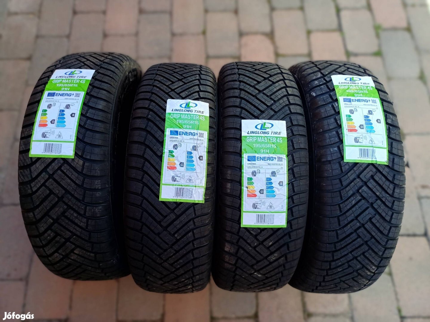 Új 195/65R15 195/65 R 15 R15 négyévszakos négy 4 évszakos gumi