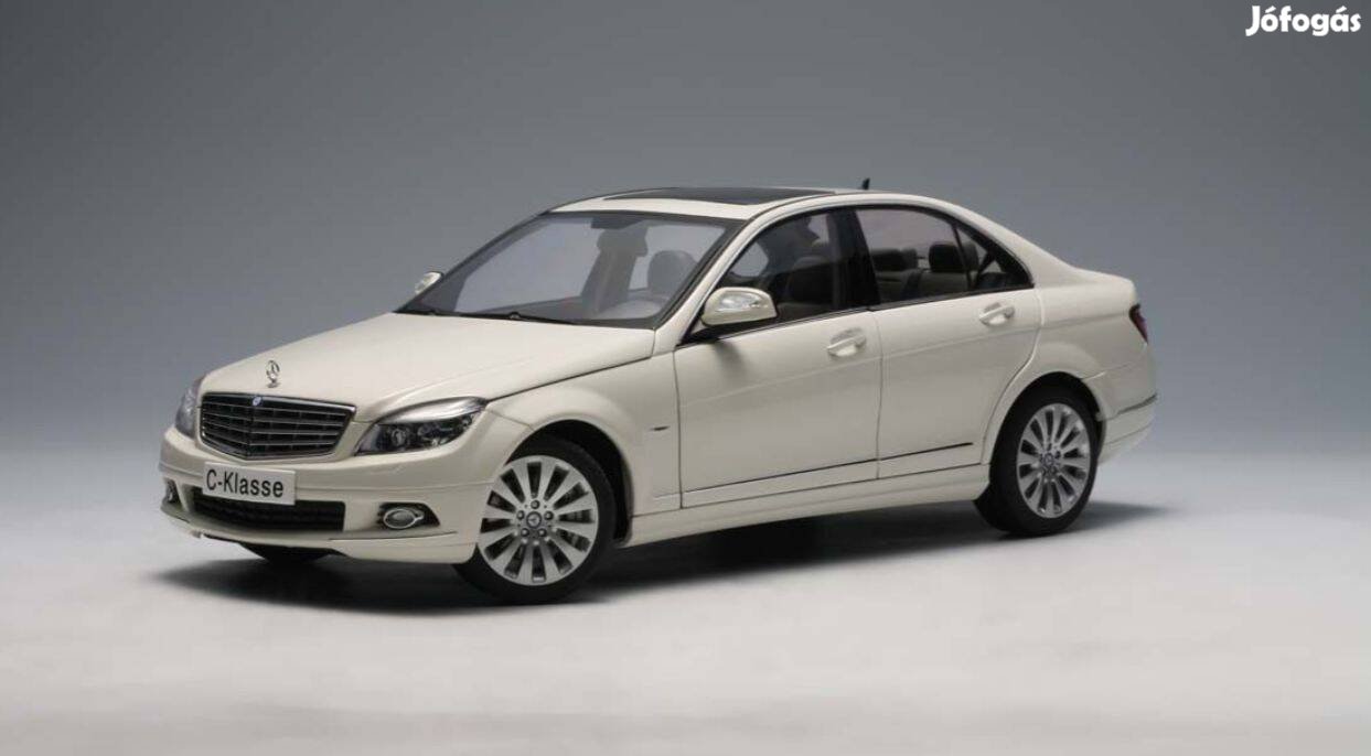 Új 1:18 Mercedes BMW Smart Bentley autó modellek ( Kyosho Autoart