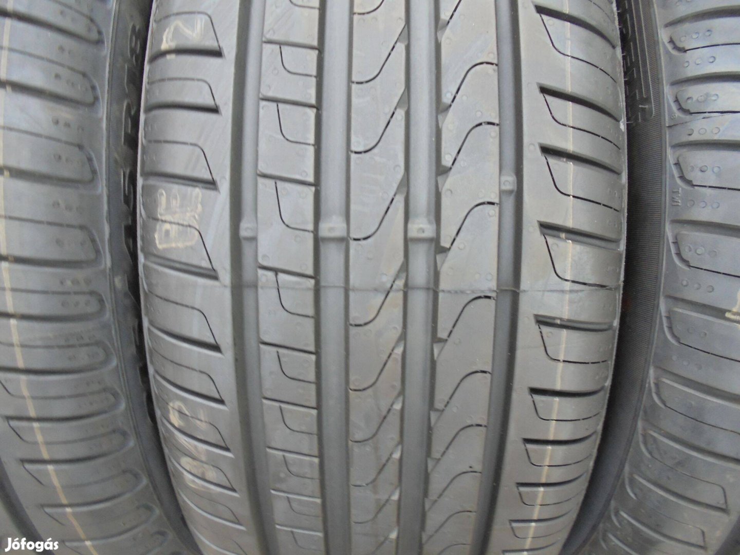 Új 1 éves 18-as Pirelli nyári gumi