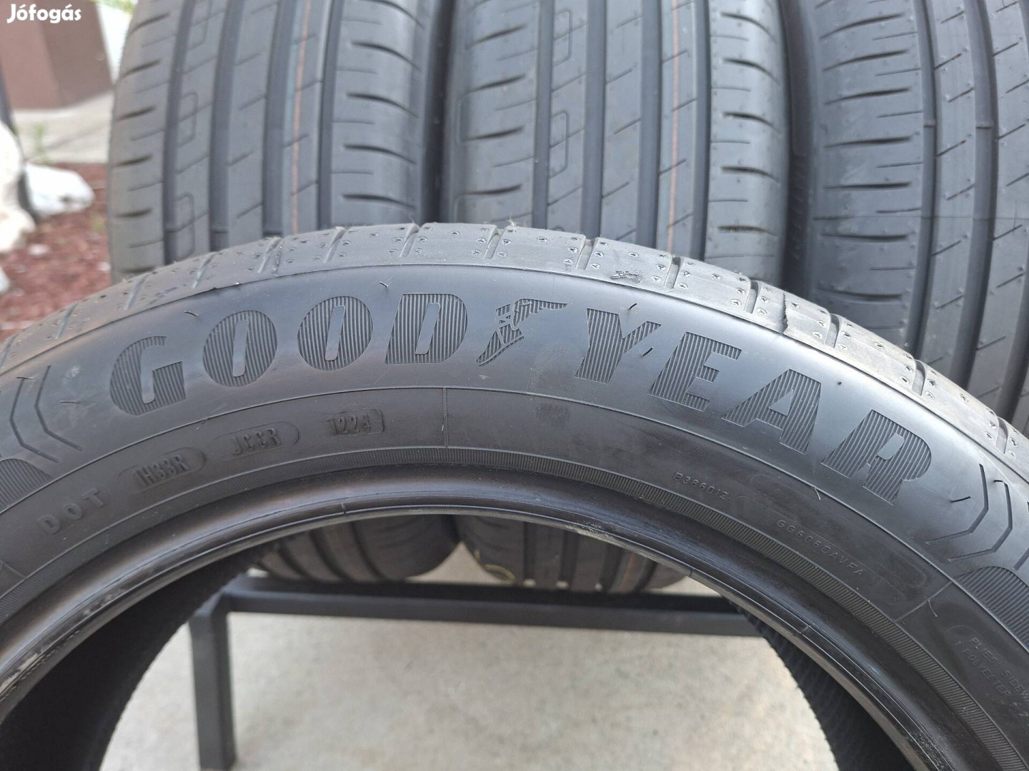Új 215/55 R17 Goodyear nyári gumi garnitúra. 215/55/17