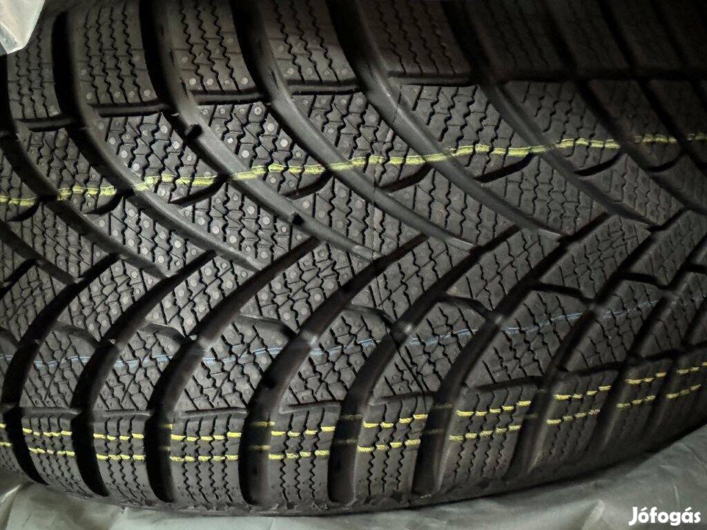 Új 215/55 R18 Semperit Speed-Grip 5 téli gumi