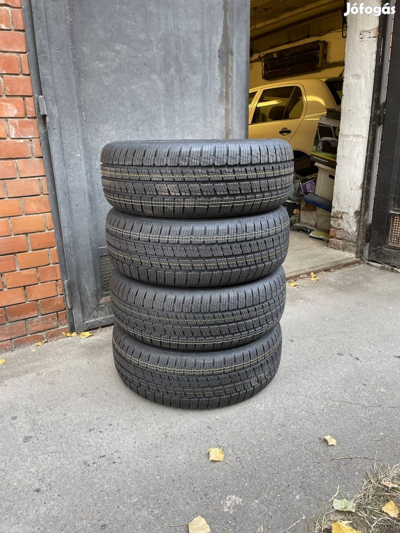 Új 215/60 R17 C kisteher Hankook négy évszakos szett