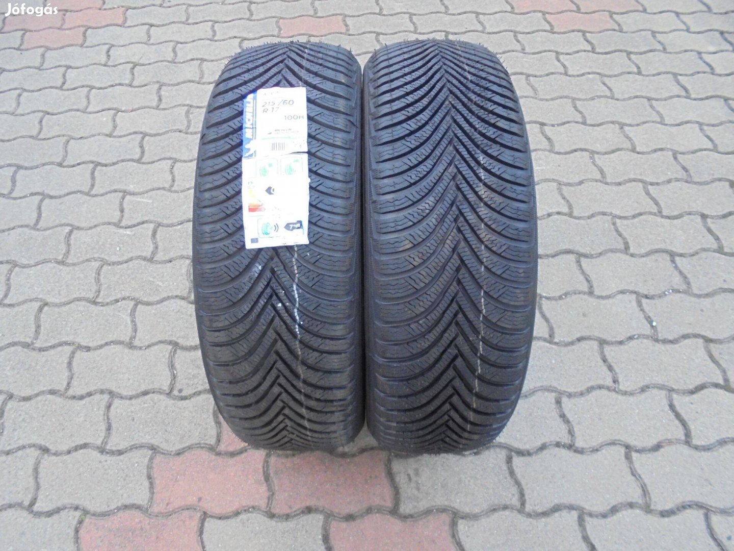 Új 215/60 R 17-es Michelin téli gumi pár eladó