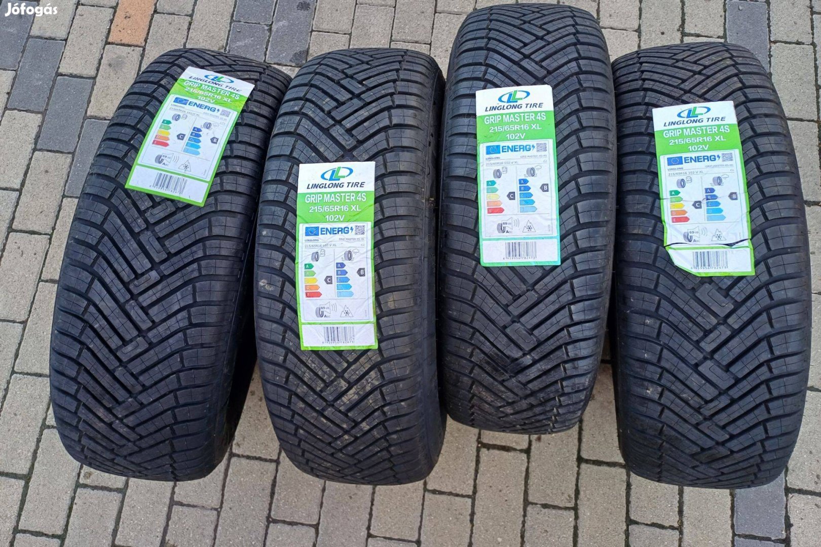 Új 215/65R16 215/65 R 16 R16 négyévszakos négy 4 évszakos gumi