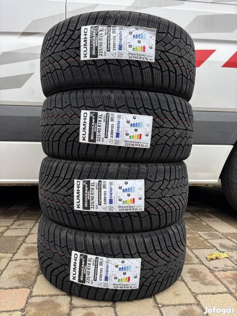Új 225/40 r18  225/40r18 Kumho téli gumi  2025 