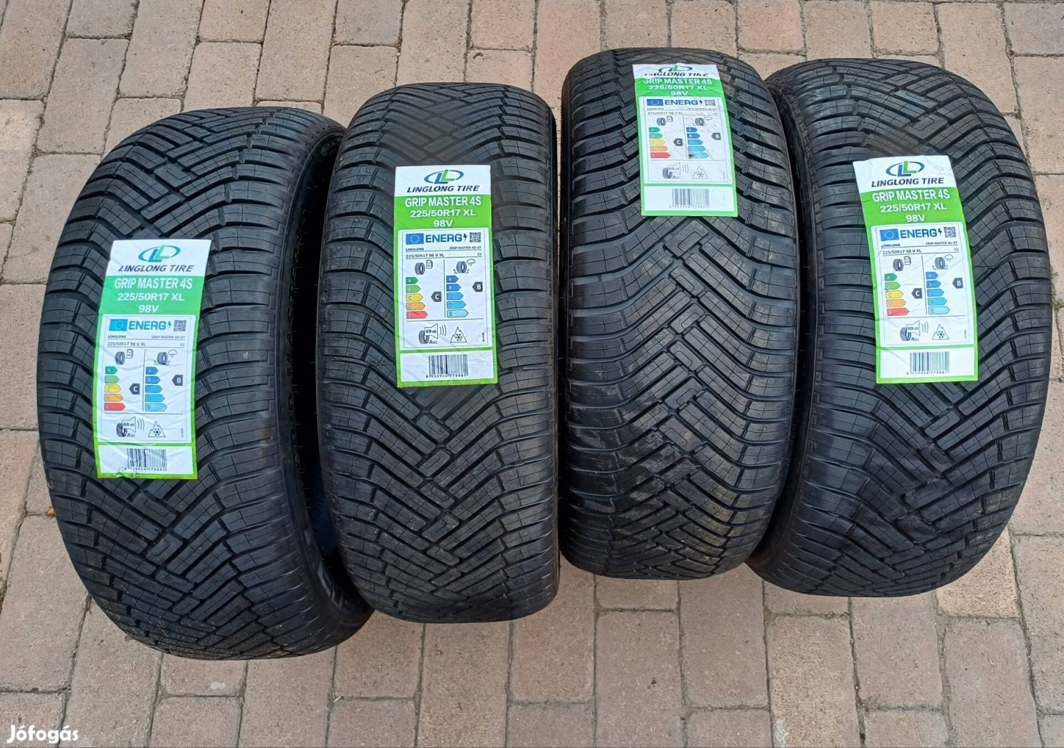 Új 225/50 R 17 R17 225/50R17 négy 4 évszakos négyévszakos gumi