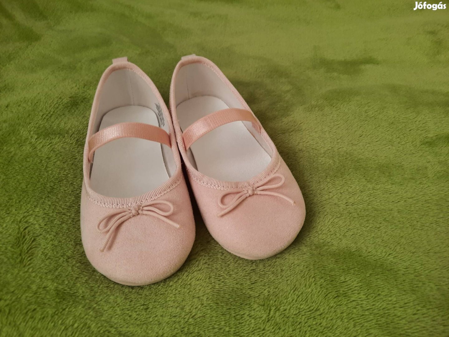 Új 22-es balerina, H&M, bth: 13,5cm