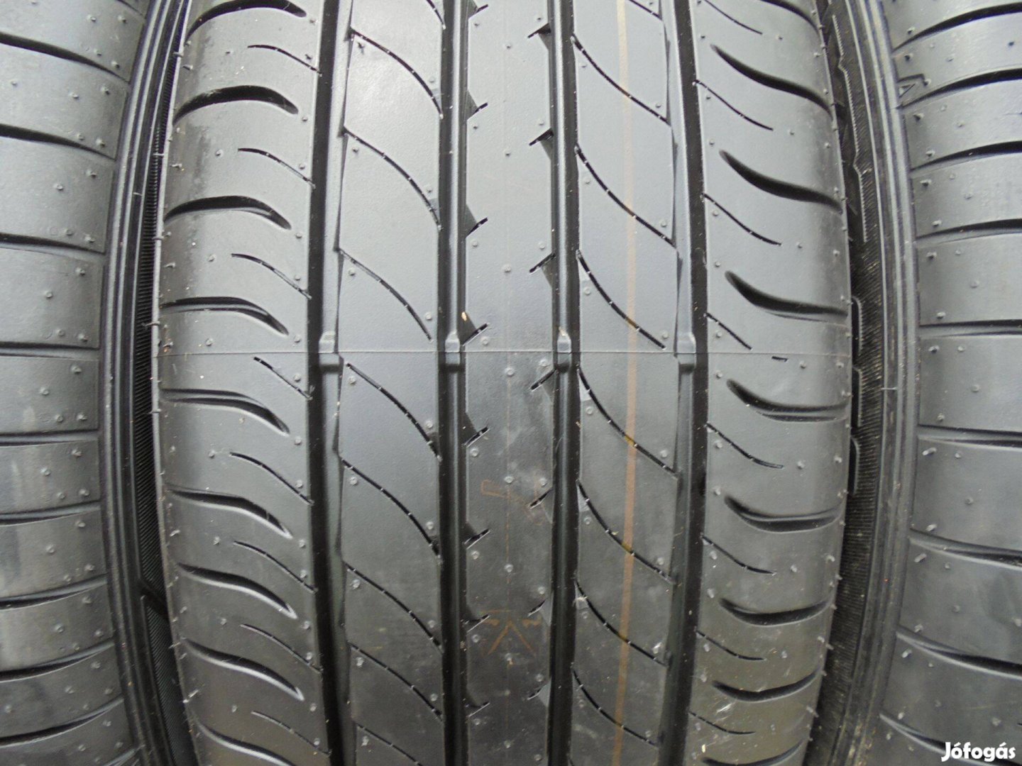 Új 235/55 R 20" Dunlop nyári gumi eladó