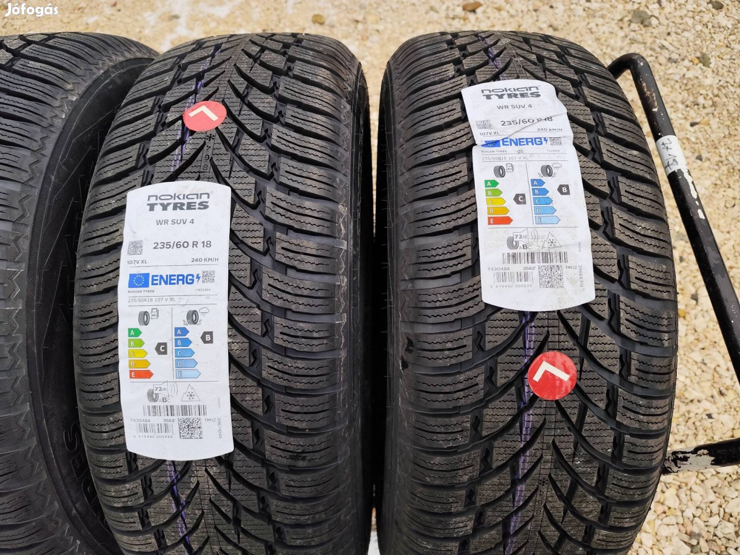 Új 235/60 R18 Nokian téligumi 