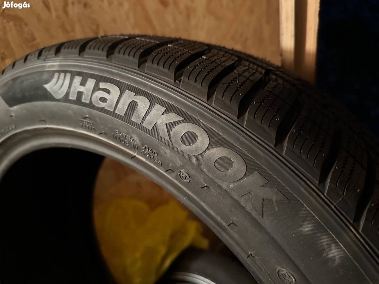 Új 255 45 20 Hankook icept Evo2 téli gumi - 2db