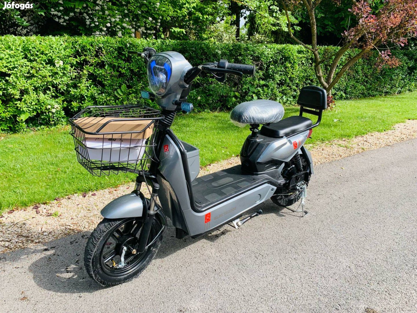 Új 2 Év Garancia Elektromos MOPED Elektromos Robogó Bicikli Kerékpár
