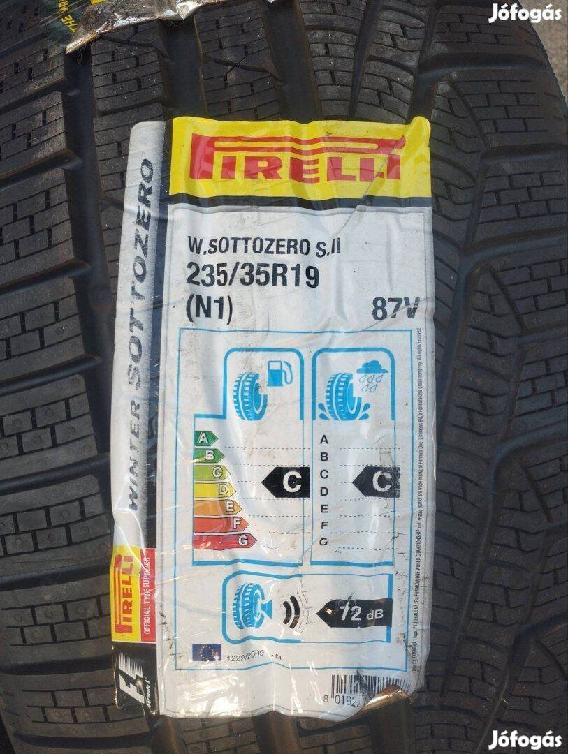 Új 2db Pirelli 235/35 19 téli gumi r19 "