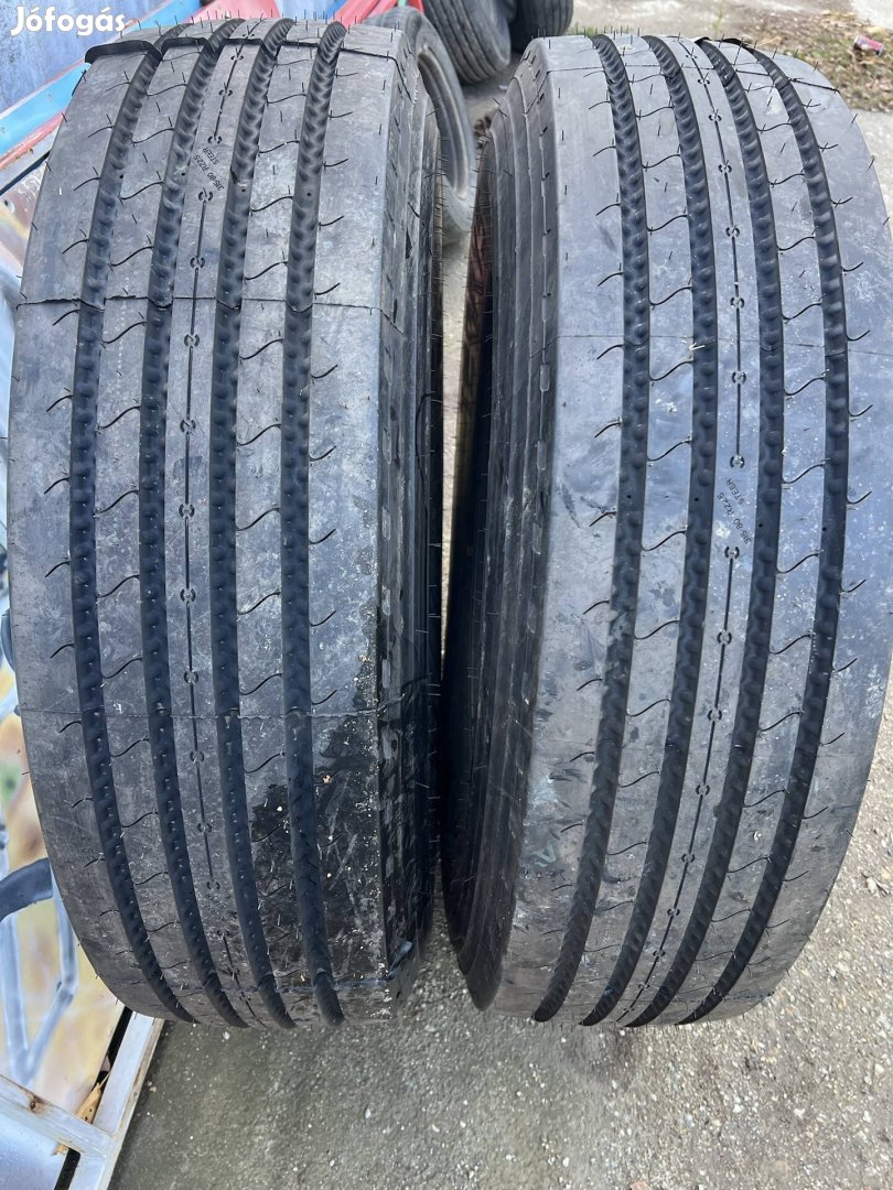 Új 315/80 R22,5 