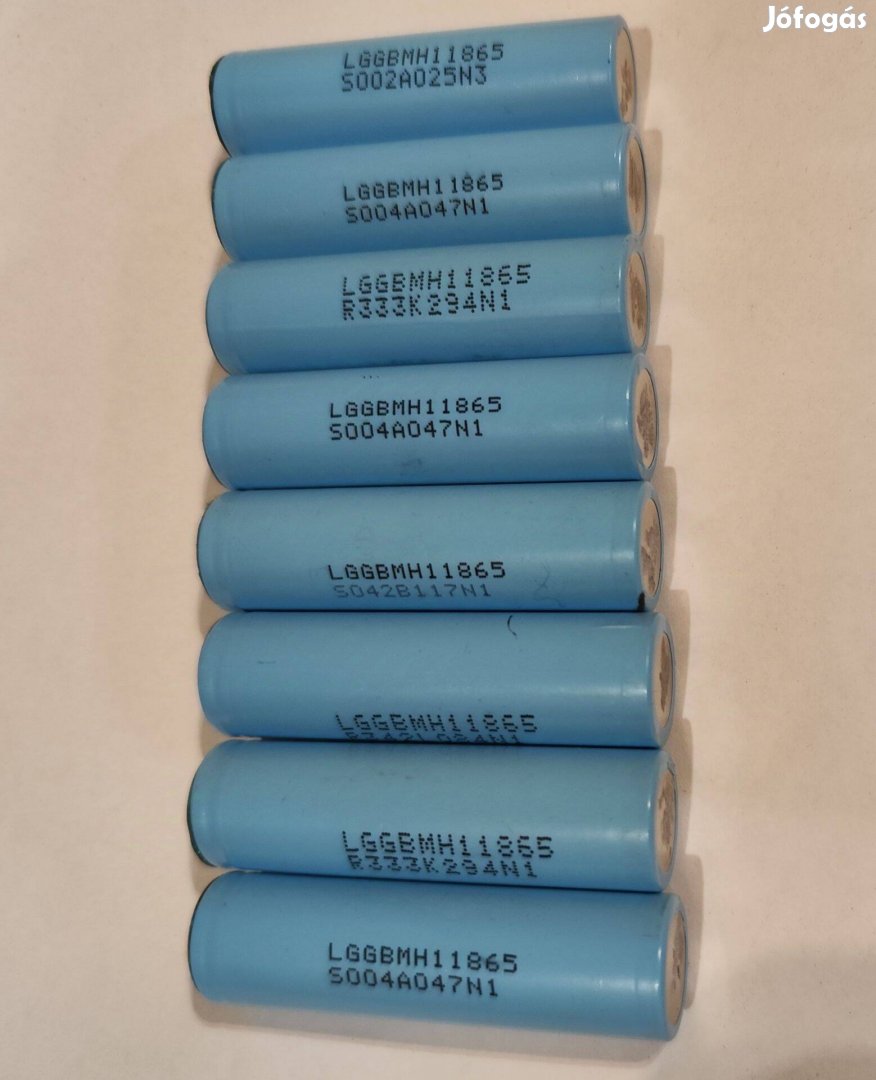 Új 3200 mah lítium akkumulátor 18650