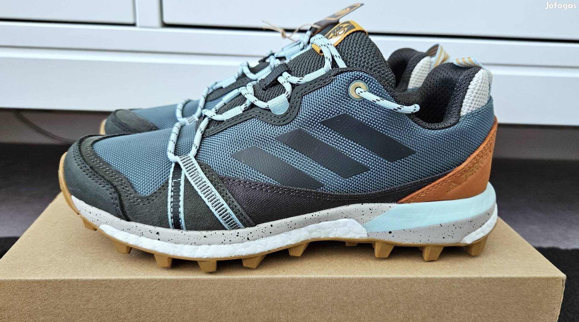 Új 38-as Adidas Terrex Skychaser LT női túracipő outdoor cipő 