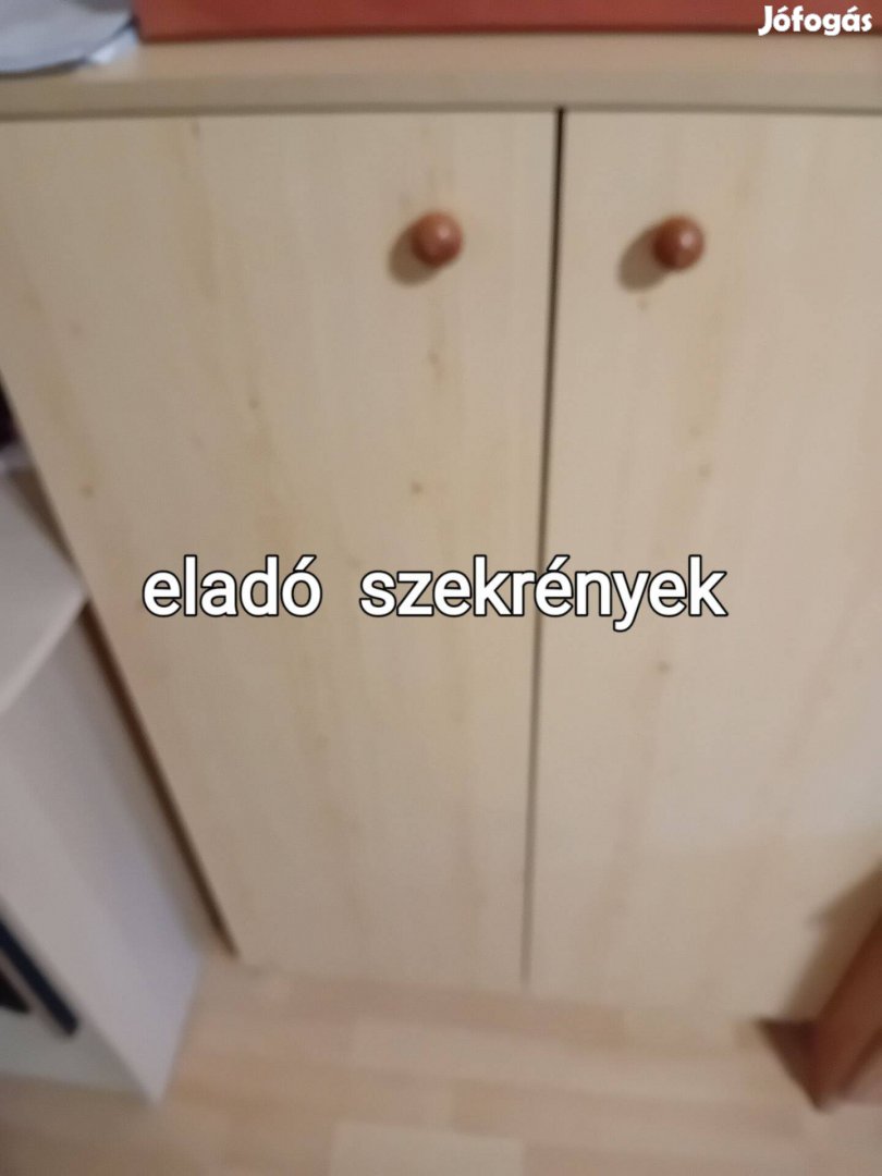 Új 3 polcos pakolós nappali szekrény 1/3 áron eladó !