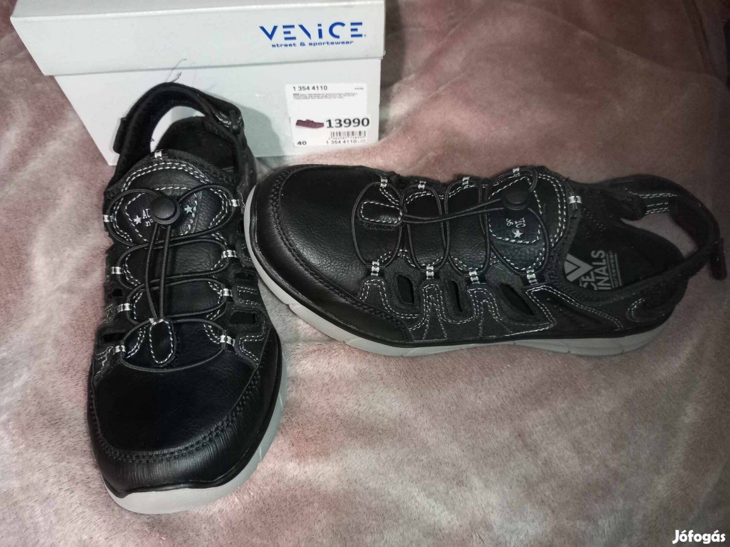 Új 40-es Venice fekete szandál, szandi 8900ft