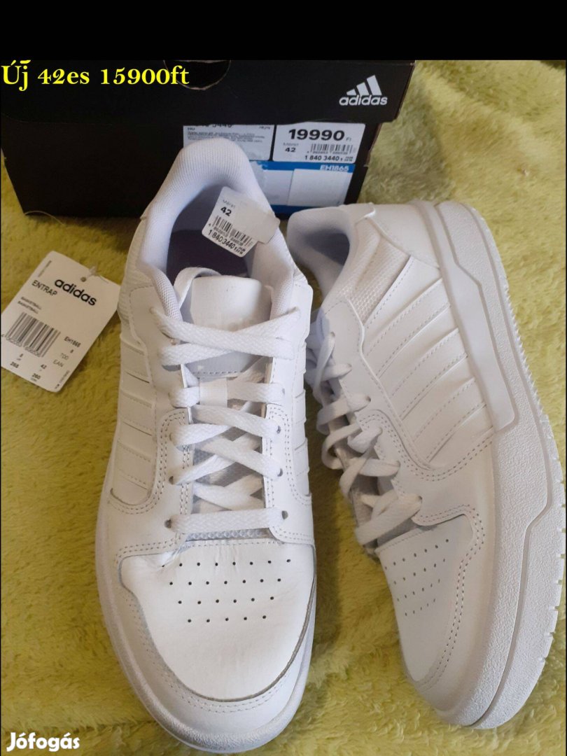 Új 42-es Adidas fehér cipő, sportcipő 15900ft