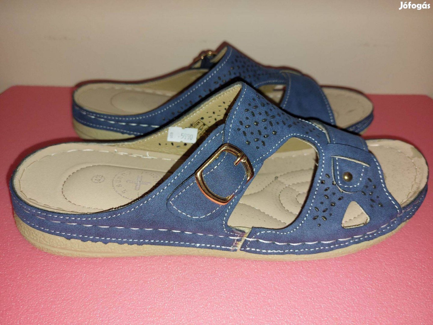 Új 42-es papucs, bth: 26,5-27 cm
