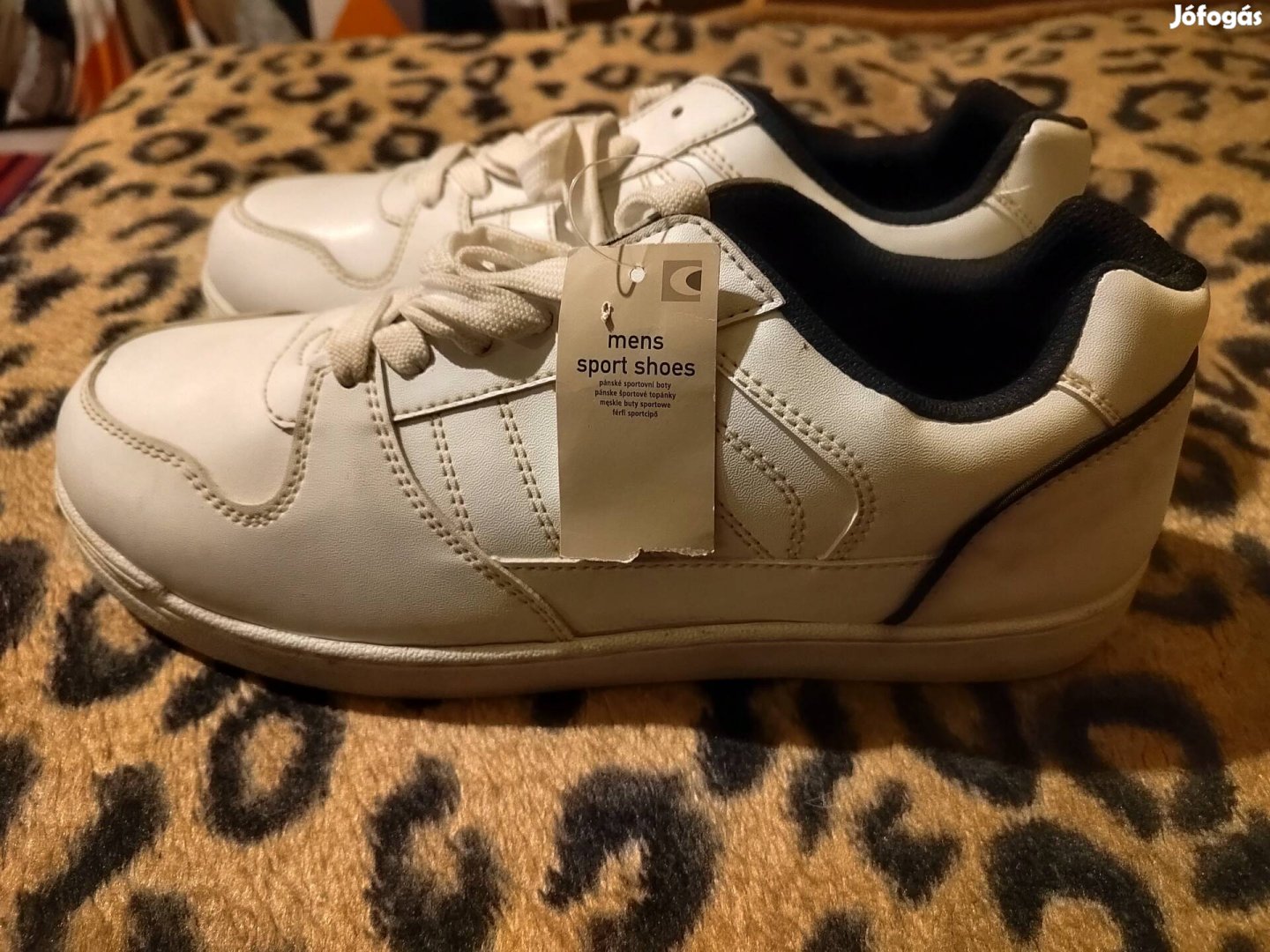 Új 45-ös Cherokee sportcipő eladó