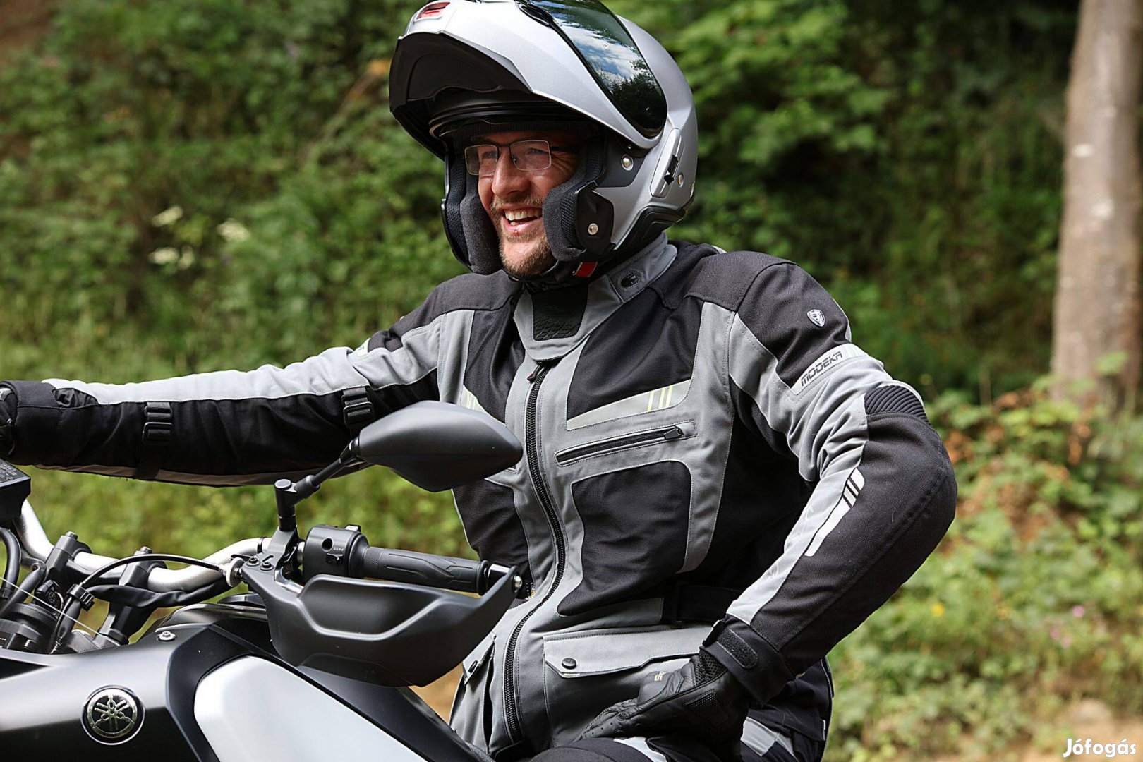 Új 4 évszakos Német Modeka prémium motoros kabát akció