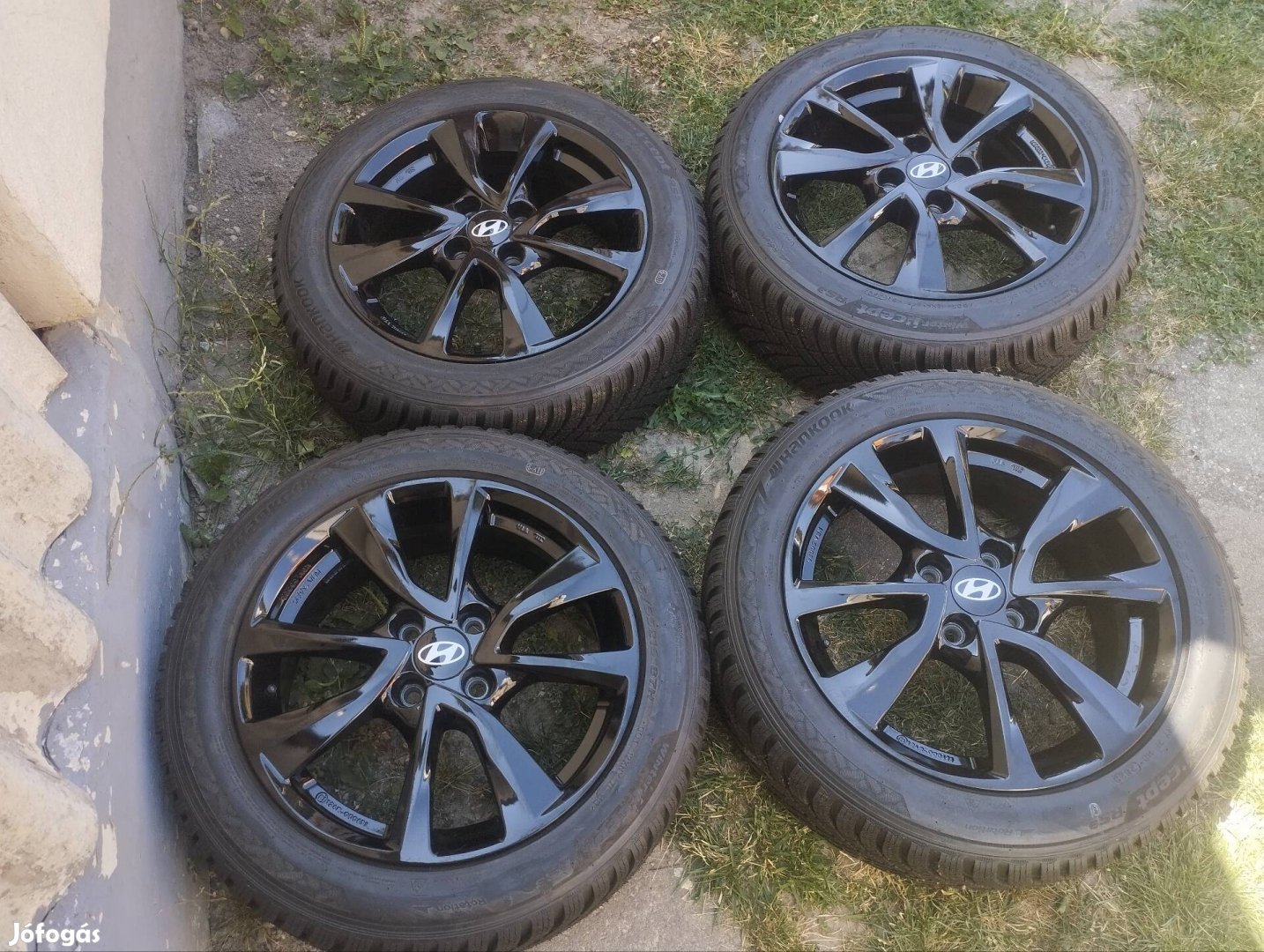 Új 4x100 16 Hyundai i20 gyári - 195/55 r16 " Hankook téli dot23