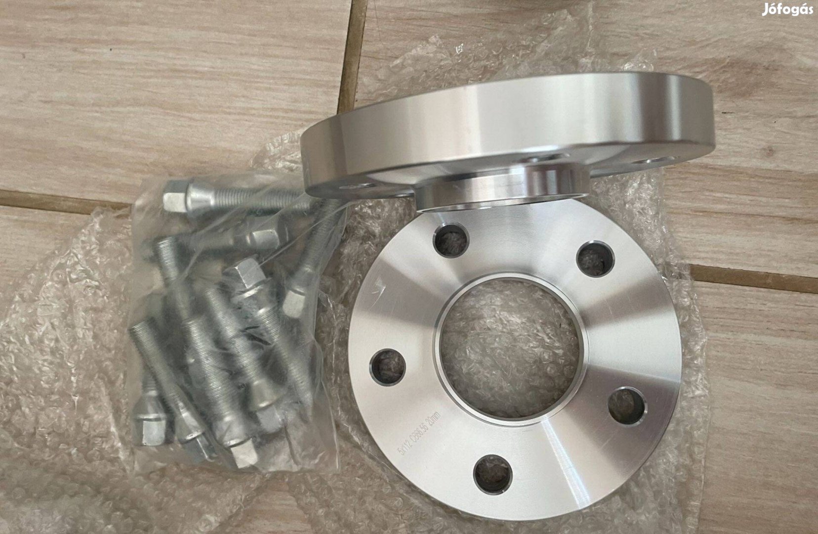Új 5x112 66,6 4 db nyomtáv szélesítő 12 mm csavarok nélkül