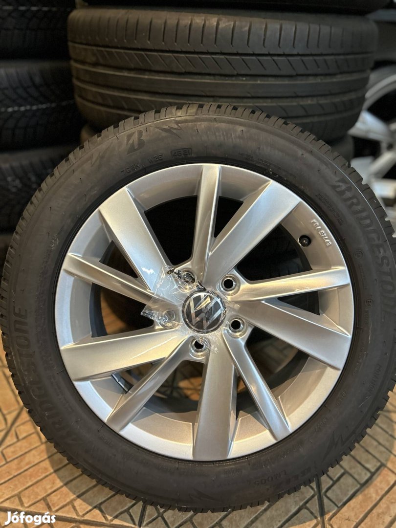 Új 5x112 Gyari VW Volkswagen 16"téli szett R16 Bridgestone 