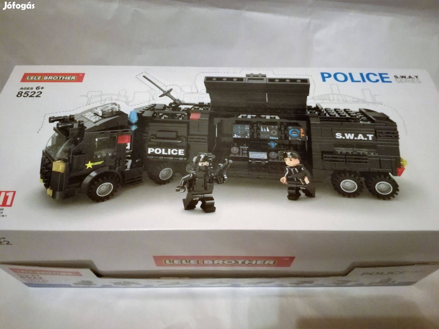 Új 618db-os LEGO rendőr SWAT kamion szett 25 féle