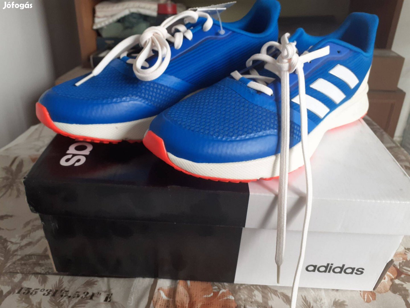 Új Adidas Nova Flow 02 ffi futócipő eladó