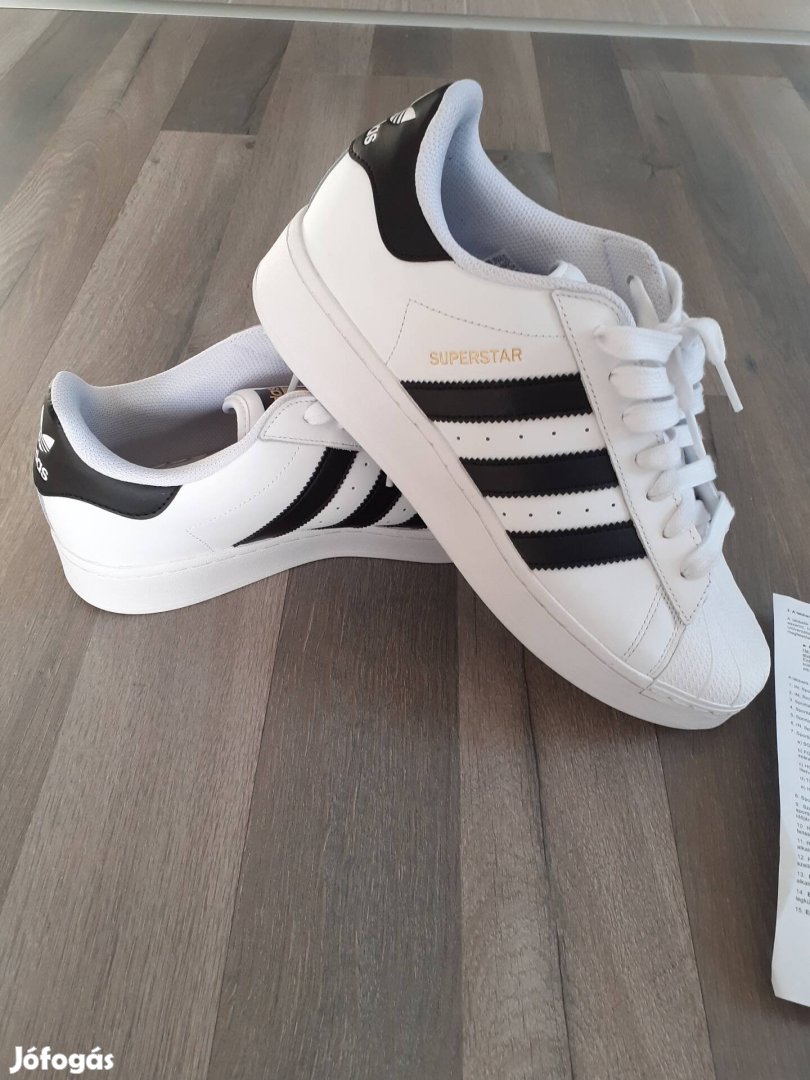 Új Adidas cipő superstar 46