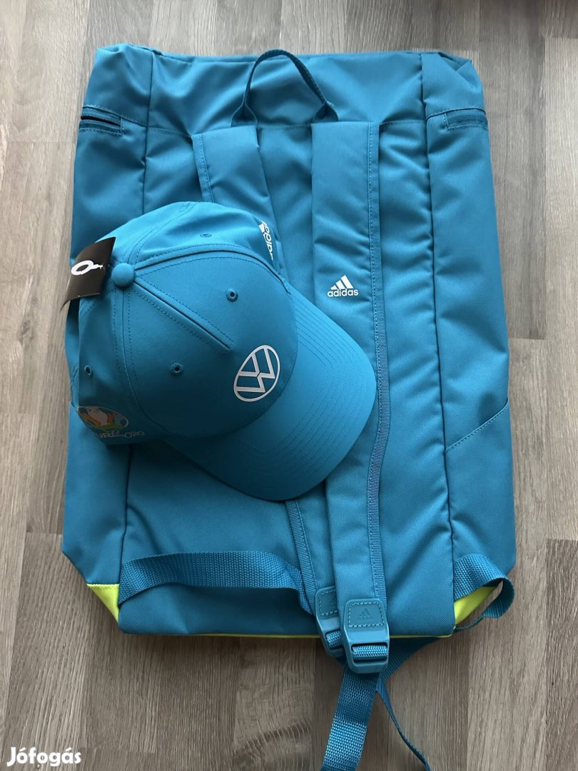 Új Adidas hátizsák és sport sapka eladó Budán! 