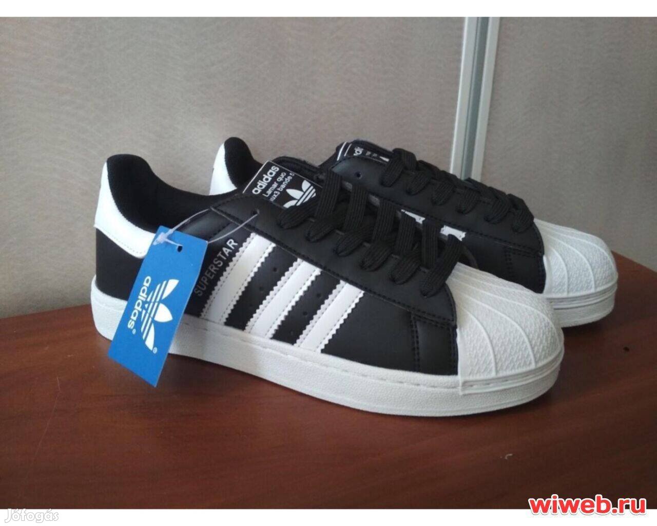 Új Adidas női edzőcipők