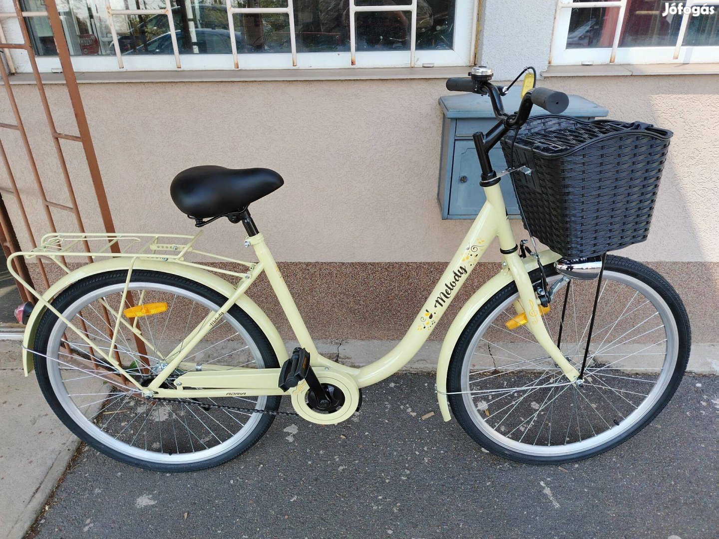 Új Adria Melody 26" Női Bézs kontrafékes kerékpár! (28)