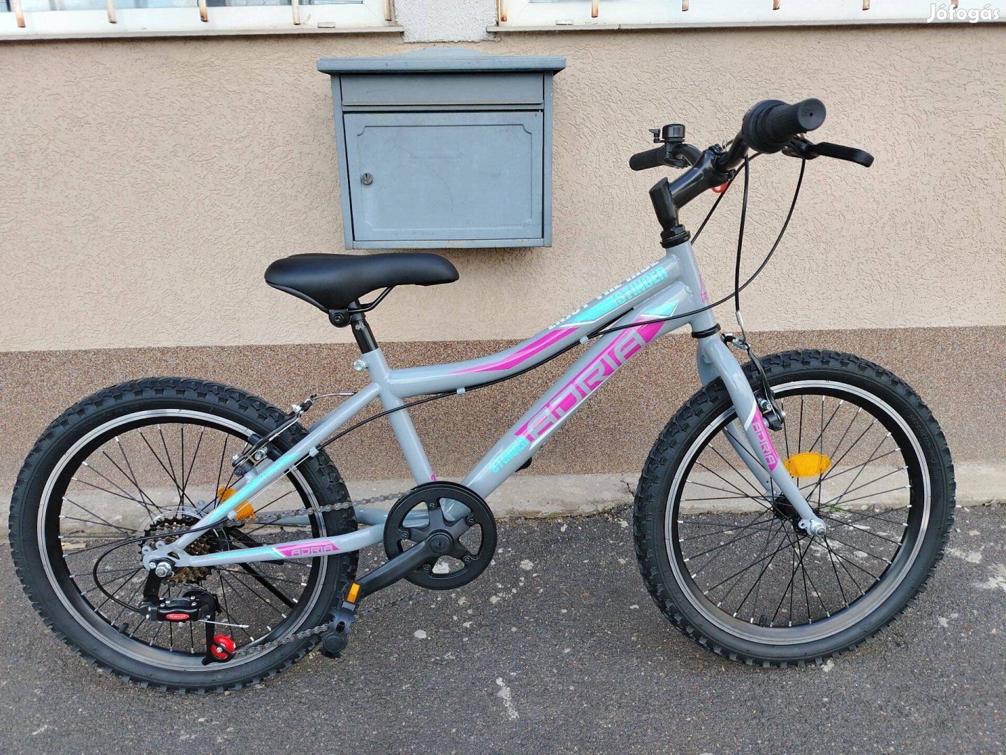 Új Adria Stiner 20" kislány grafit-lila kerékpár! (63)