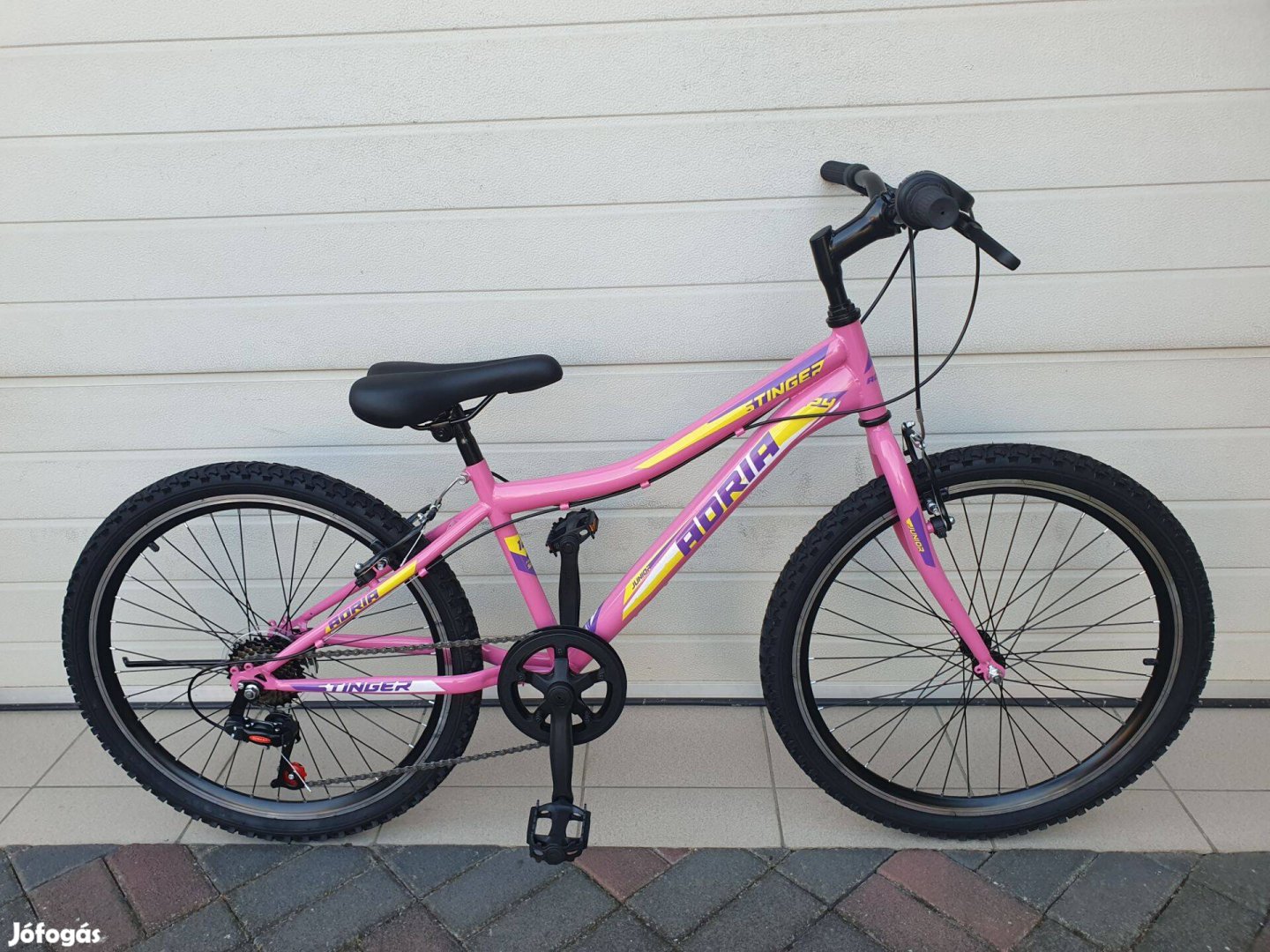 Új Adria Stinger 24" Gyermek kerékpár eladó Kalocsán