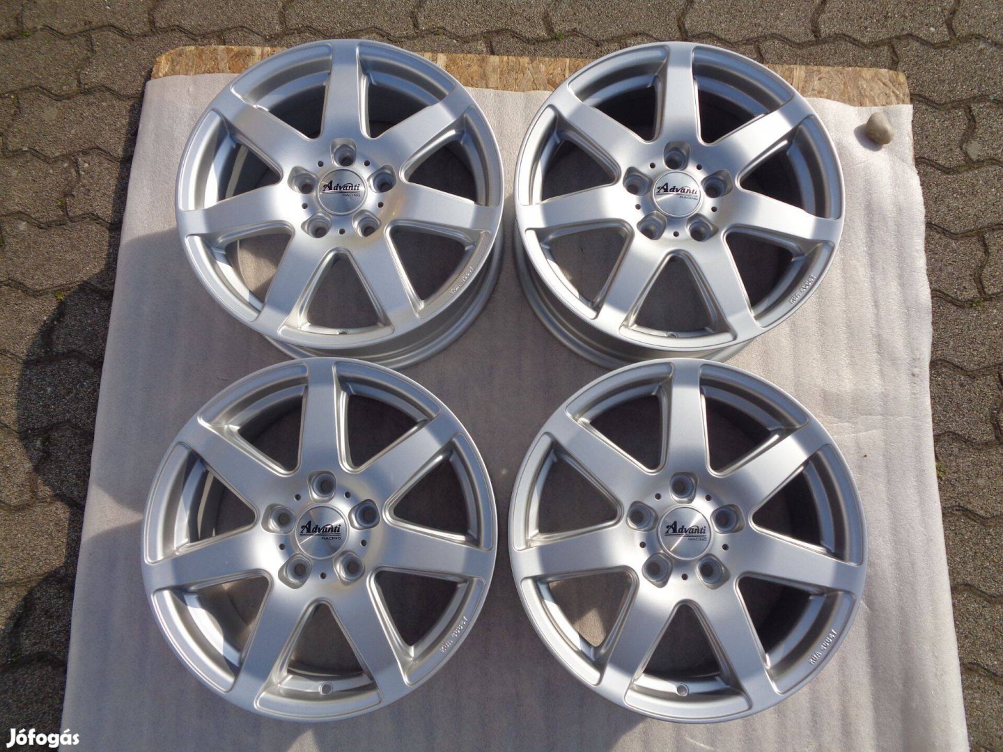 Új Advanti Racing alufelni 16-os, 5×115-ös osztóval eladó