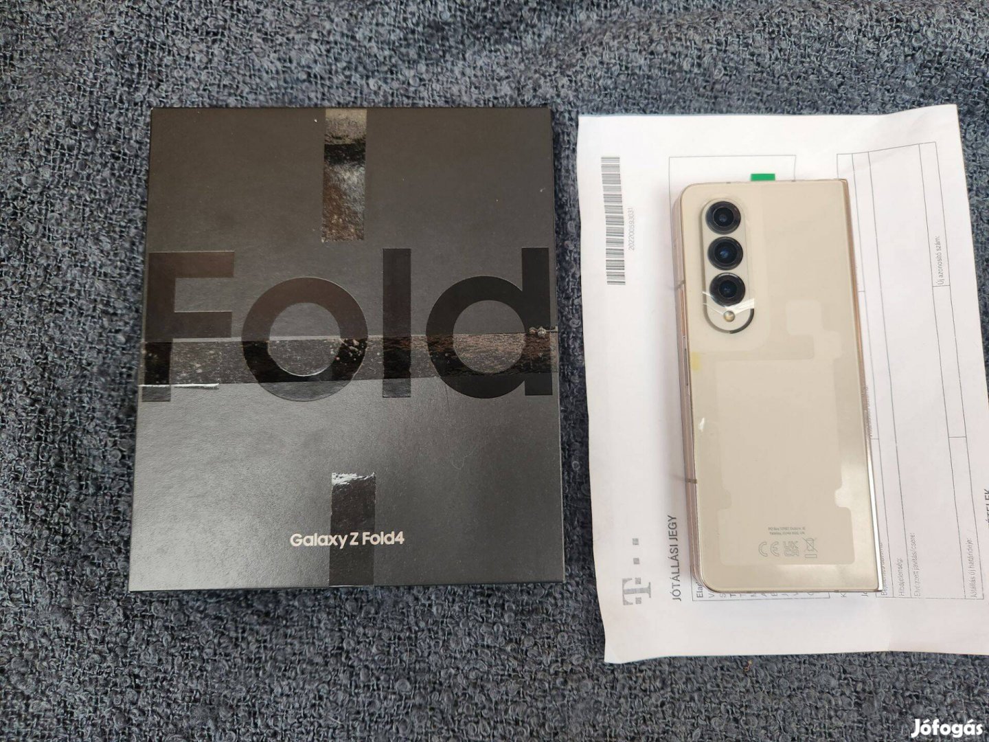 Új Állapotú! Samsung Galaxy Fold 4 Dualsim, fehér, dobozos, 256/12 GB,